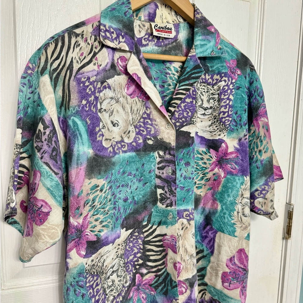 Vintage 70’s Fun Print Collared Shirt